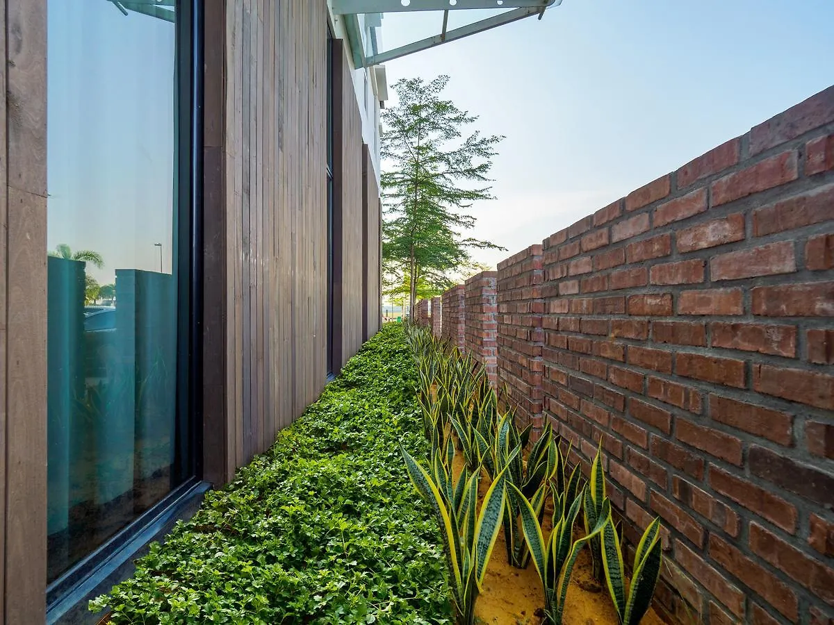 Tune Hotel Klia-Klia2, Airport Transit Hotel Sepang